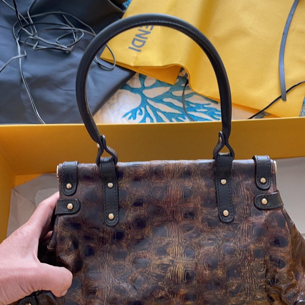 🌺🌸 FENDI Pristine Bag 🌸🌺 - Picture 5 of 15